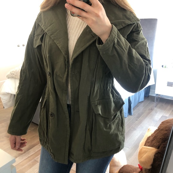 Aritzia Jacket - Picture 2 of 7